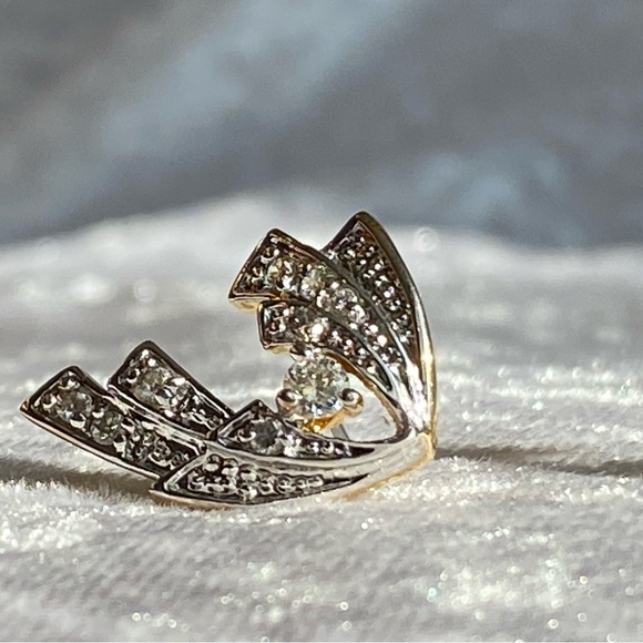 Jacqueline Kennedy JBK Clear Crystal Rhinestone Two Tone Earrings - Picture 12 of 14